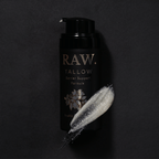 smuga kremu RAW. na tle opakowania airless 100ml